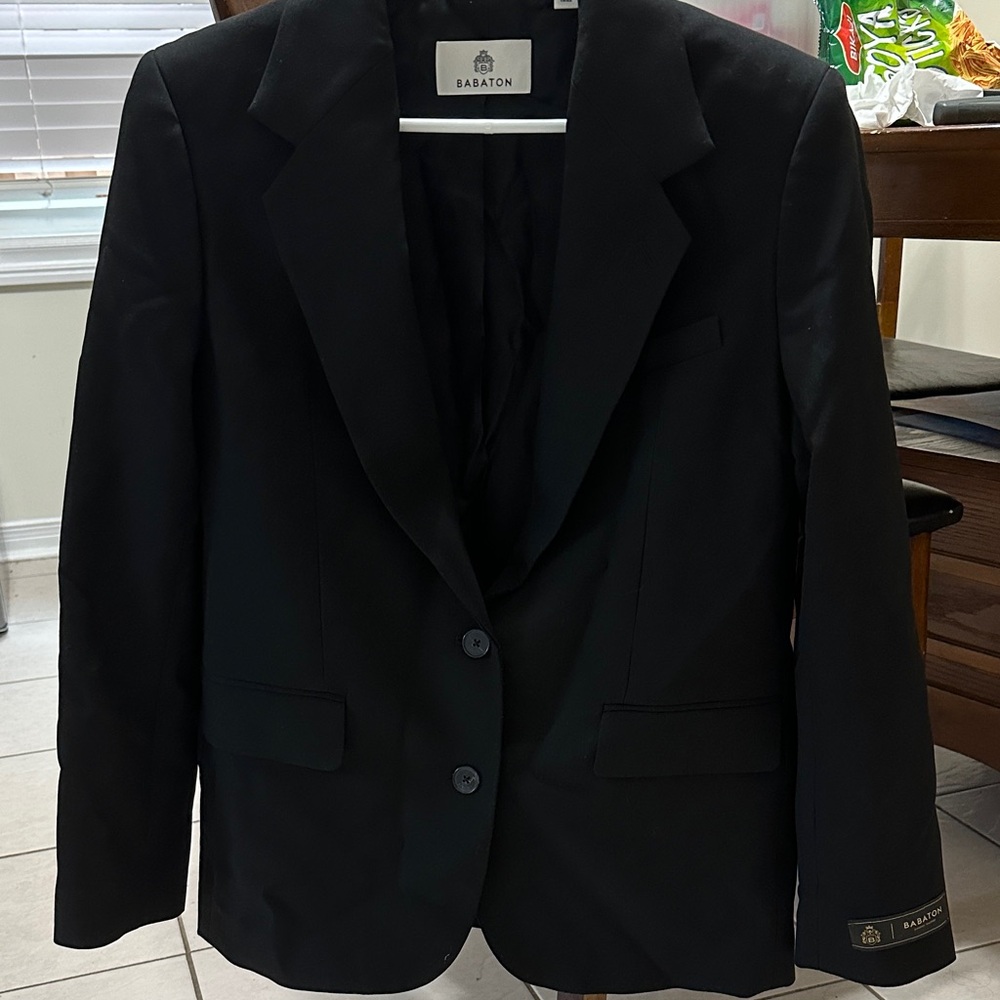 Babaton Classic Black blazer